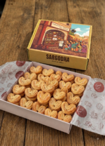 Heart bakarkhani – A Slice of Sweet Tradition